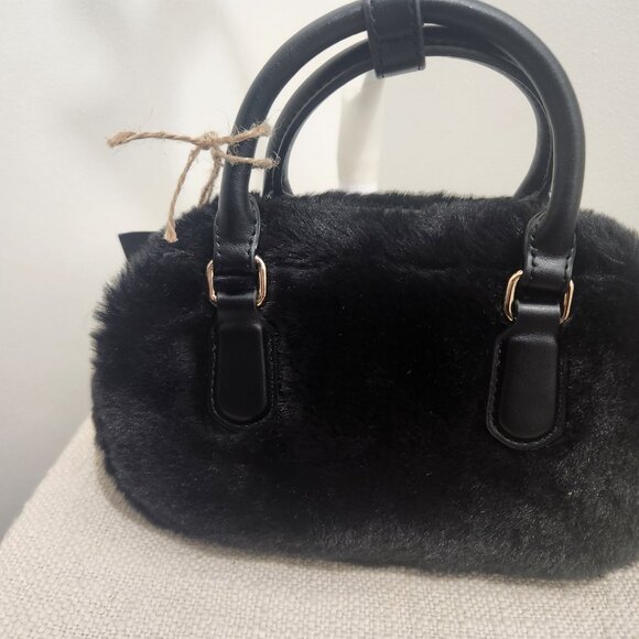 House of Harlow 1960 - Picture 4 of 5